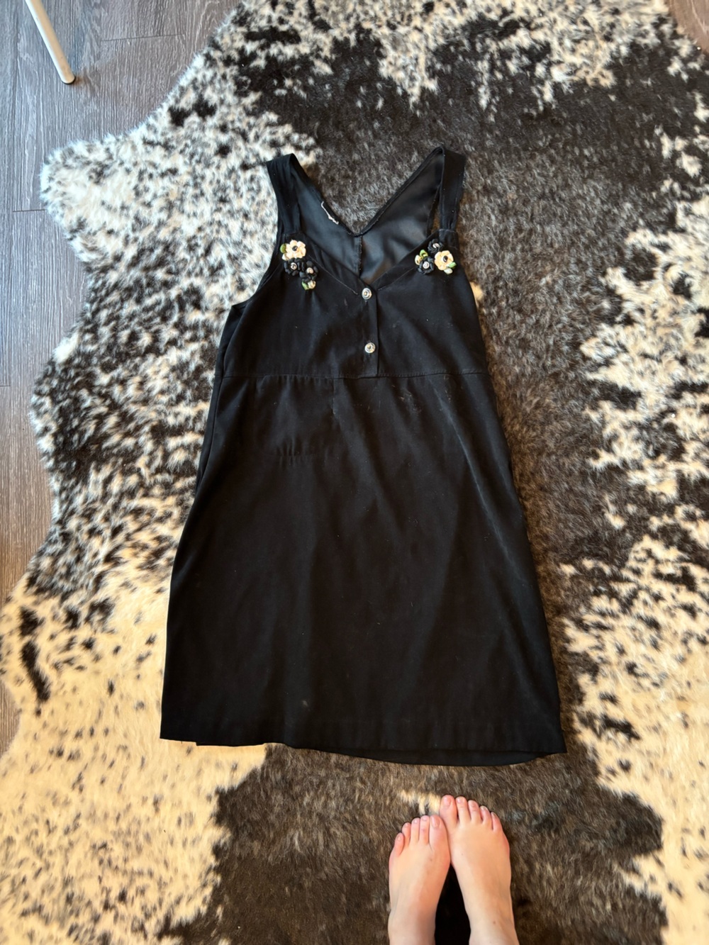 Black Embellished Dress with Floral Accents velvet texture